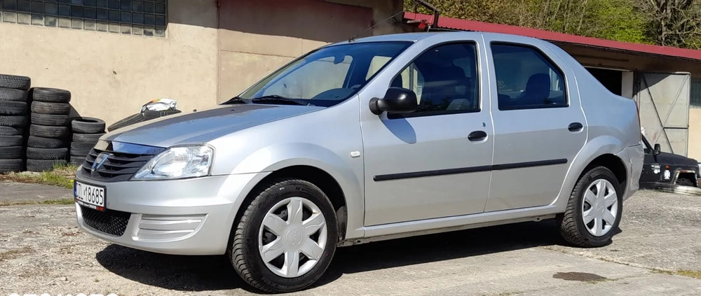 Dacia Logan cena 11999 przebieg: 175600, rok produkcji 2009 z Wojcieszów małe 137